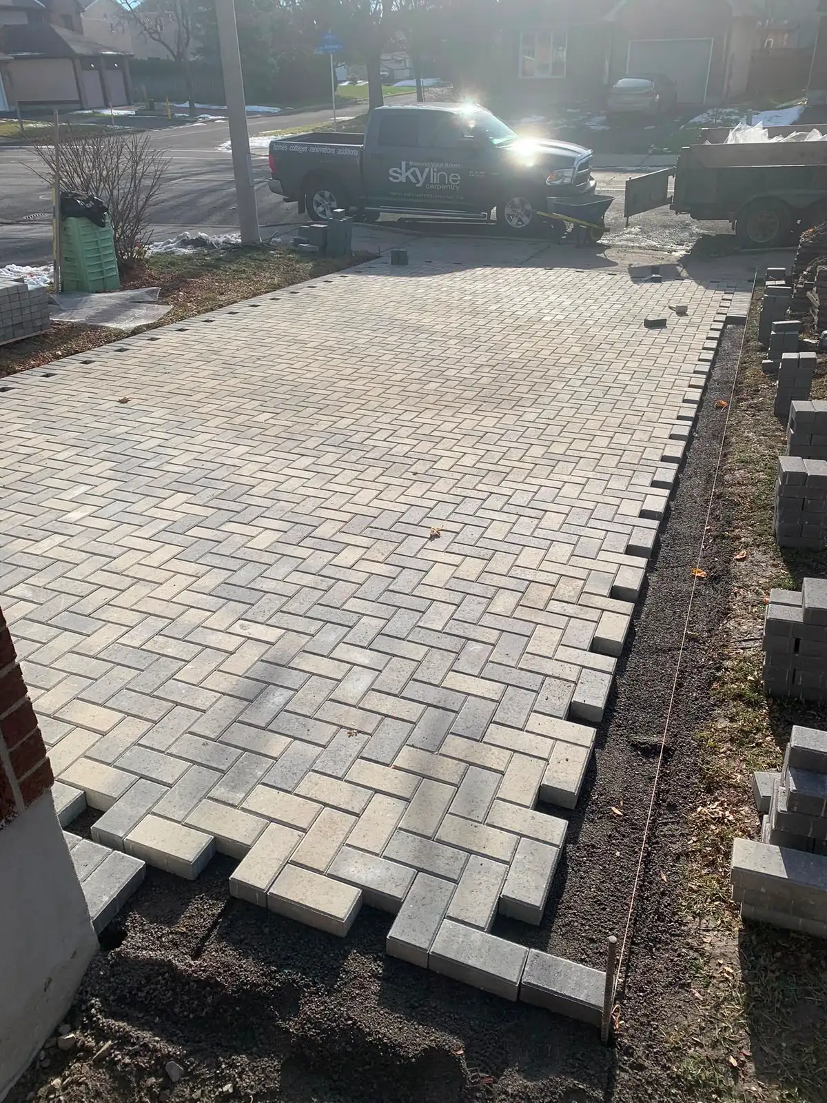 Interlock driveway paving installation 6